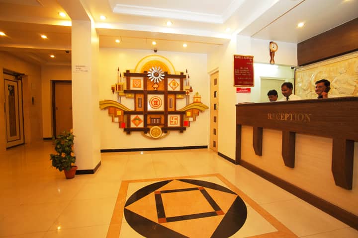 Hotel Suyash Deluxe, Pune 5